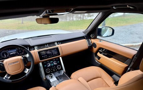 Land Rover Range Rover IV рестайлинг, 2018 год, 21 фотография