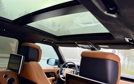 Land Rover Range Rover IV рестайлинг, 2018 год, 24 фотография