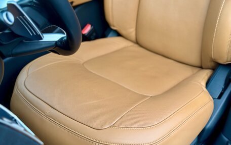 Land Rover Range Rover IV рестайлинг, 2018 год, 29 фотография