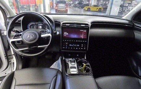 Hyundai Tucson, 2023 год, 2 418 000 рублей, 10 фотография