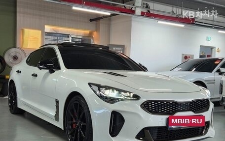 KIA Stinger I, 2023 год, 3 018 000 рублей, 2 фотография