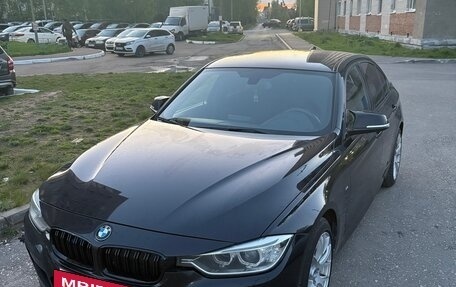 BMW 3 серия, 2014 год, 1 930 000 рублей, 3 фотография