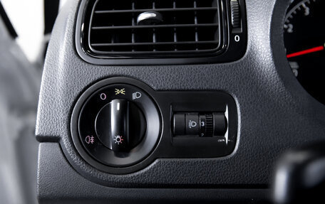 Volkswagen Polo VI (EU Market), 2018 год, 1 349 900 рублей, 20 фотография