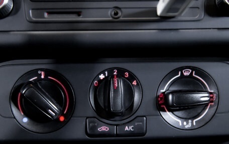 Volkswagen Polo VI (EU Market), 2018 год, 1 349 900 рублей, 23 фотография