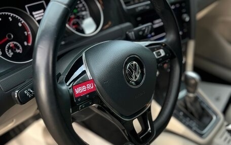 Volkswagen Golf VII, 2019 год, 1 810 000 рублей, 8 фотография