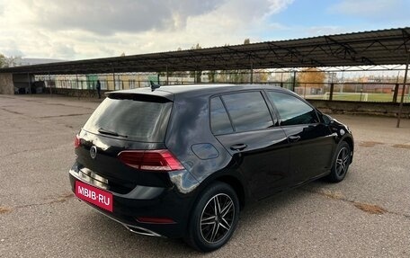 Volkswagen Golf VII, 2019 год, 1 810 000 рублей, 4 фотография