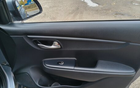 KIA Rio IV, 2018 год, 1 340 000 рублей, 11 фотография