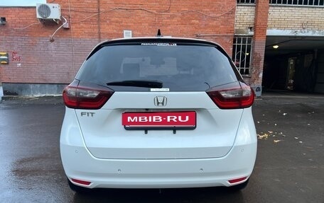Honda Fit, 2022 год, 1 680 000 рублей, 11 фотография