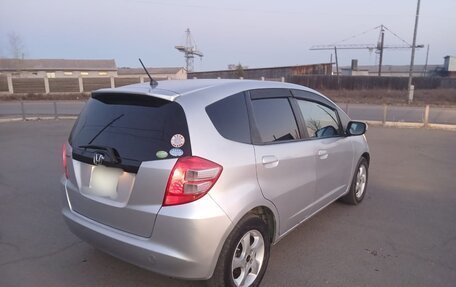 Honda Fit III, 2010 год, 600 000 рублей, 8 фотография