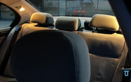 BMW 3 серия, 2004 год, 825 000 рублей, 13 фотография