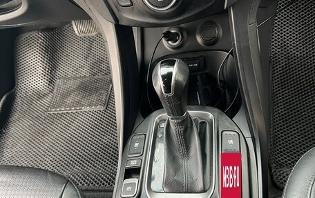 Hyundai Santa Fe III рестайлинг, 2013 год, 1 850 000 рублей, 3 фотография