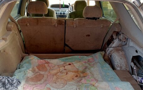 Toyota Vista V30, 2000 год, 400 000 рублей, 9 фотография