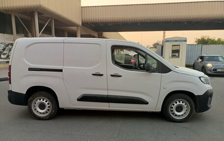 Peugeot Partner, 2025 год, 3 490 000 рублей, 23 фотография