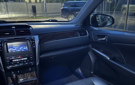 Toyota Camry, 2016 год, 2 550 000 рублей, 10 фотография