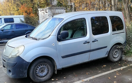Renault Kangoo II рестайлинг, 2010 год, 790 000 рублей, 2 фотография