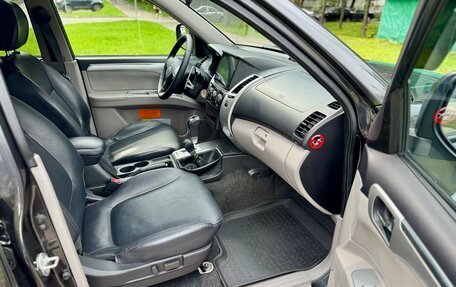 Mitsubishi Pajero Sport II рестайлинг, 2011 год, 999 000 рублей, 11 фотография