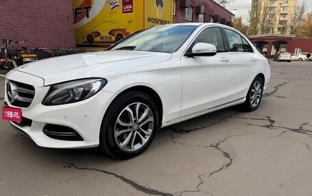 Mercedes-Benz C-Класс, 2015 год, 2 450 000 рублей, 1 фотография