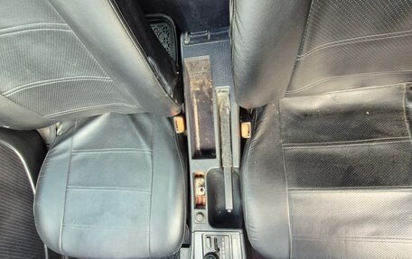 Audi A6, 1995 год, 299 999 рублей, 21 фотография