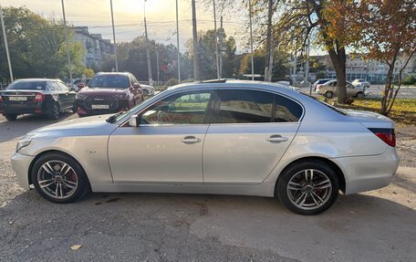 BMW 5 серия, 2004 год, 800 000 рублей, 3 фотография