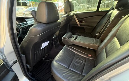 BMW 5 серия, 2004 год, 800 000 рублей, 11 фотография