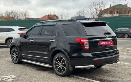 Ford Explorer VI, 2012 год, 1 350 000 рублей, 3 фотография