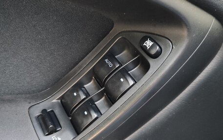 Subaru Legacy IV, 2004 год, 690 000 рублей, 11 фотография