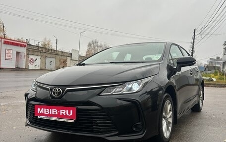 Toyota Corolla, 2020 год, 2 300 000 рублей, 4 фотография