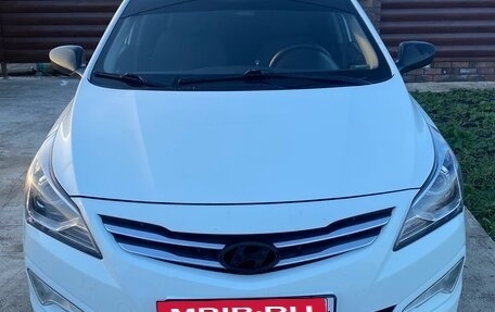 Hyundai Solaris II рестайлинг, 2016 год, 850 000 рублей, 1 фотография