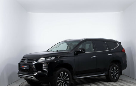 Mitsubishi Montero Sport, 2023 год, 4 740 000 рублей, 1 фотография