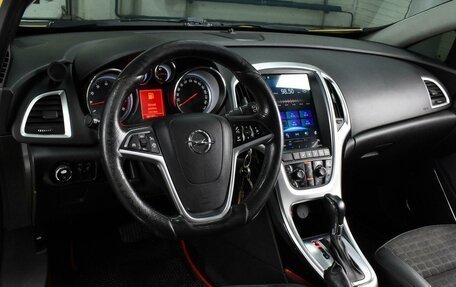 Opel Astra J, 2013 год, 799 000 рублей, 6 фотография