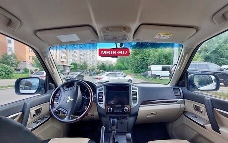 Mitsubishi Pajero IV, 2019 год, 5 950 000 рублей, 7 фотография