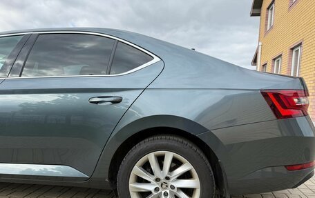 Skoda Superb III рестайлинг, 2017 год, 1 600 000 рублей, 5 фотография