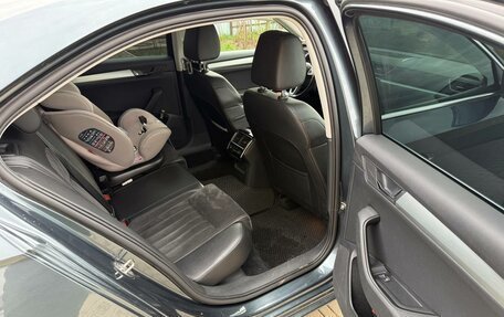 Skoda Superb III рестайлинг, 2017 год, 1 600 000 рублей, 17 фотография