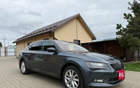 Skoda Superb III рестайлинг, 2017 год, 1 600 000 рублей, 12 фотография