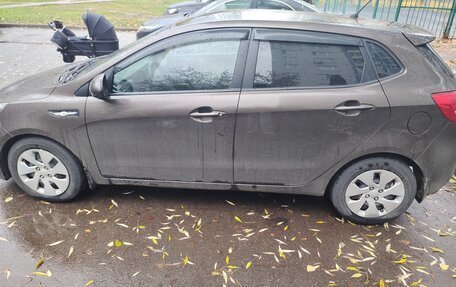 KIA Rio III рестайлинг, 2016 год, 1 000 000 рублей, 4 фотография