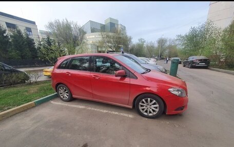 Mercedes-Benz B-Класс, 2014 год, 1 200 000 рублей, 2 фотография