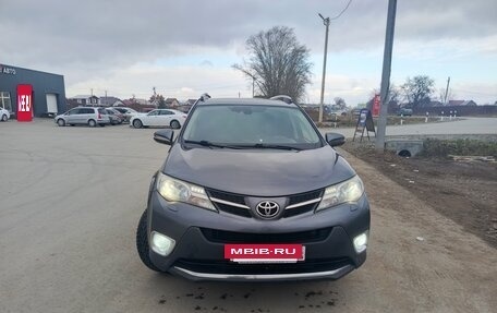 Toyota RAV4, 2013 год, 2 150 000 рублей, 2 фотография