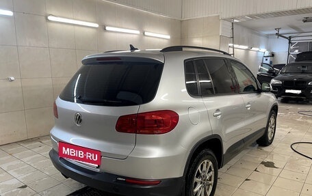 Volkswagen Tiguan I, 2011 год, 1 250 000 рублей, 6 фотография
