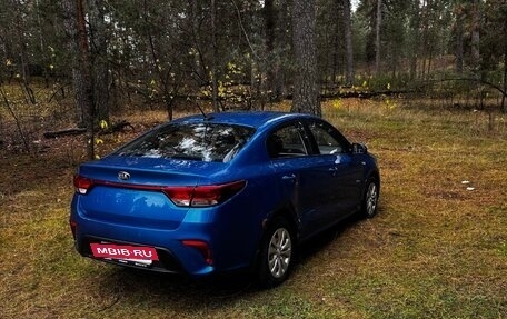 KIA Rio IV, 2017 год, 647 000 рублей, 3 фотография
