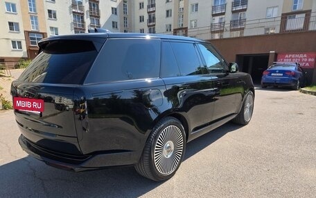 Land Rover Range Rover IV рестайлинг, 2022 год, 16 000 000 рублей, 6 фотография