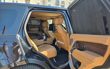 Land Rover Range Rover IV рестайлинг, 2022 год, 16 000 000 рублей, 14 фотография