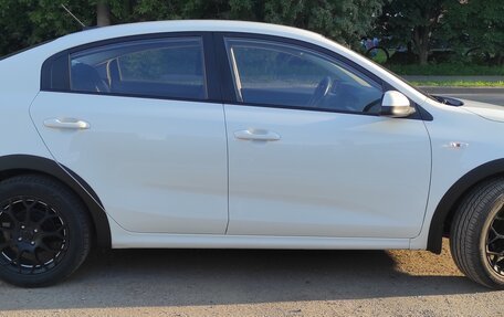 KIA Rio IV, 2018 год, 1 257 000 рублей, 11 фотография