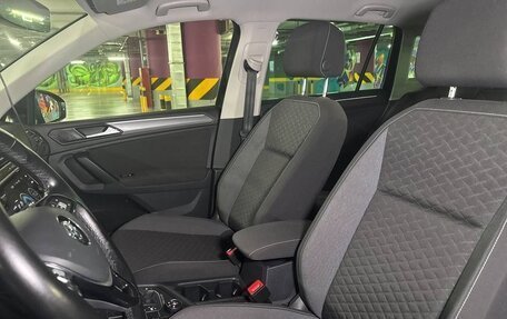 Volkswagen Tiguan II, 2019 год, 2 250 000 рублей, 7 фотография
