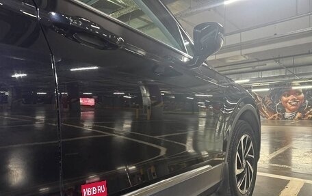 Volkswagen Tiguan II, 2019 год, 2 250 000 рублей, 17 фотография