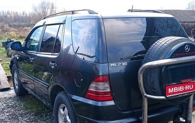 Mercedes-Benz M-Класс, 1998 год, 650 000 рублей, 1 фотография