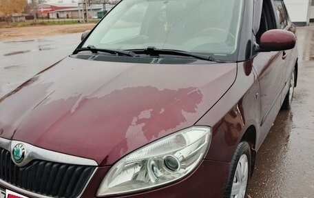 Skoda Fabia II, 2012 год, 490 000 рублей, 1 фотография