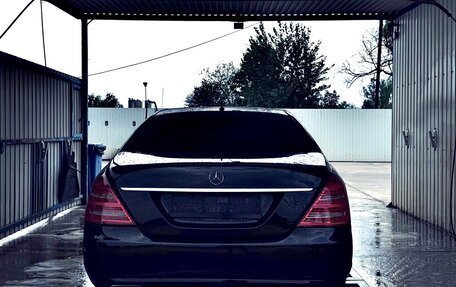 Mercedes-Benz S-Класс, 2007 год, 850 000 рублей, 2 фотография