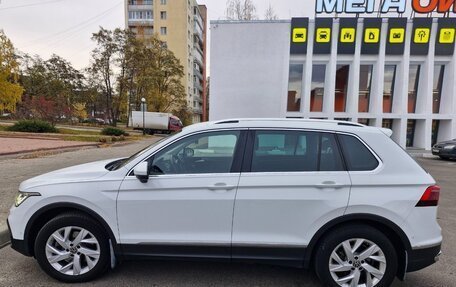 Volkswagen Tiguan II, 2021 год, 3 700 000 рублей, 5 фотография