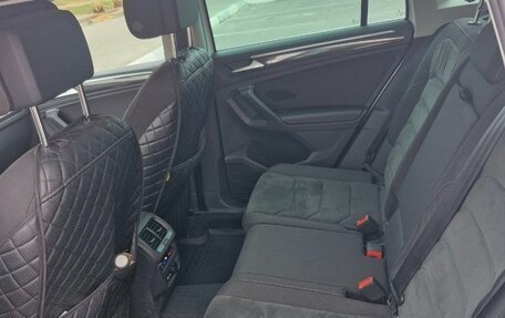 Volkswagen Tiguan II, 2021 год, 3 700 000 рублей, 12 фотография