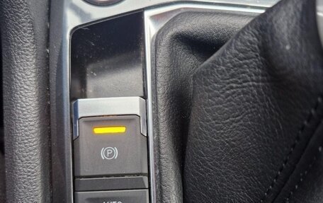 Volkswagen Tiguan II, 2021 год, 3 700 000 рублей, 27 фотография